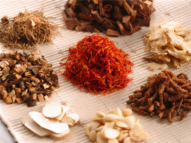 那些长生存的癌症患者，是这么活过5年、10年，甚至40年的