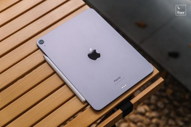 「首发」新 iPad Air 体验：标配满血版的 M1，是苹果最大的杀手锏