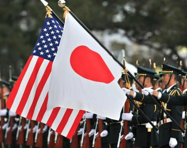 给出警告！中俄海军舰船同一天出海演训，日本防卫省称将保持警惕