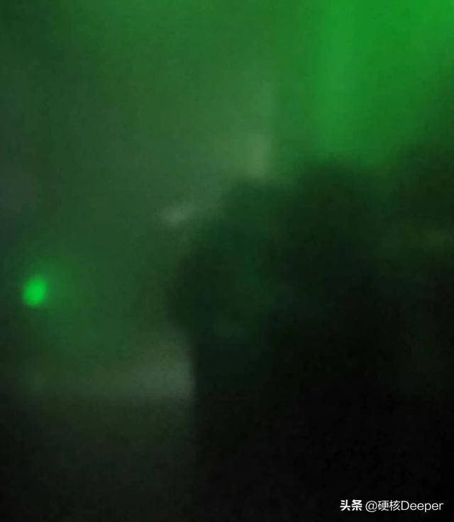 清华大学宿舍着火！学生湿毛巾捂嘴死里逃生，呛烟伤害有多可怕？