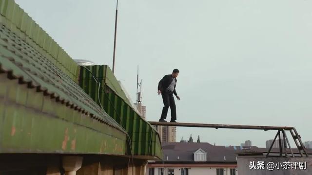 二刷《重生之门》，关于谁是“先生”这件事儿，已有两个伏笔出现