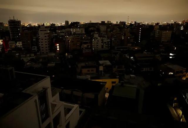 日本两分钟发生6级、7.4级地震！已引发海啸警报，核电站火警触发