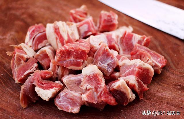 烧牛肉怎么容易烂又嫩