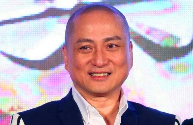 同母不同命，都在娱乐圈里混，差别咋这么大？