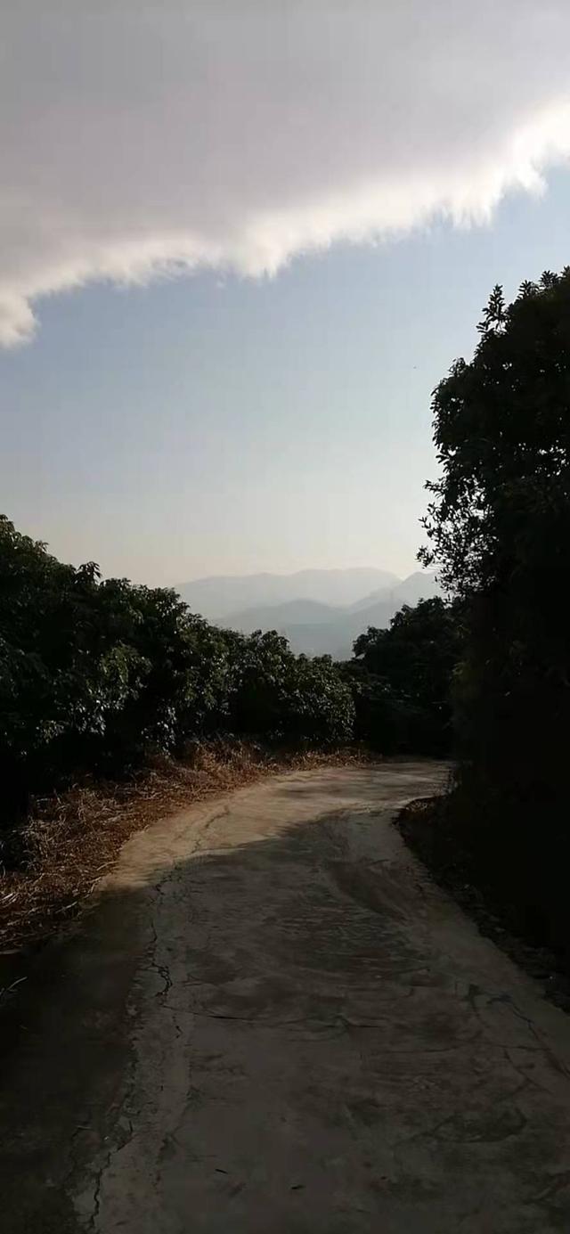 雲彩下的山城系列（三）