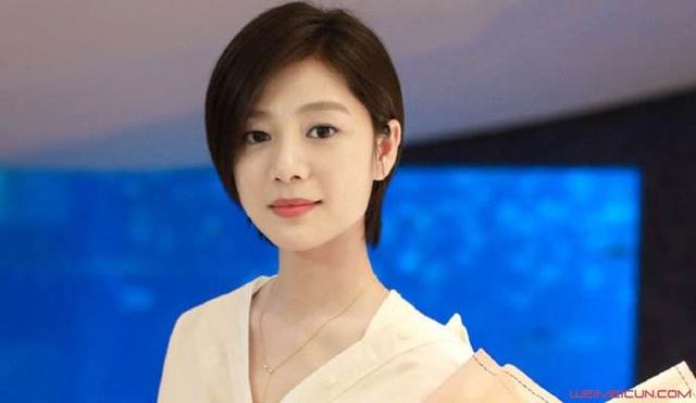 演员王真儿的角色不得不说,吴敏出现时,我没有认出她就是短发的艾情