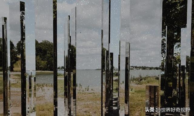 多世界理论解释说