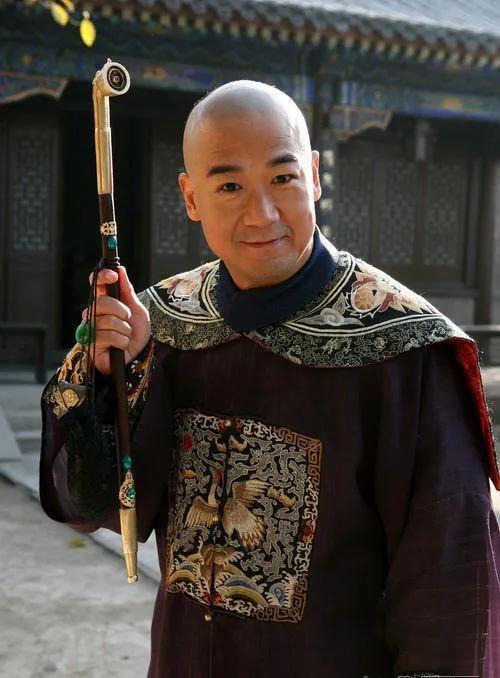 嘉庆赐死和珅之后，纪晓岚的结局如何？