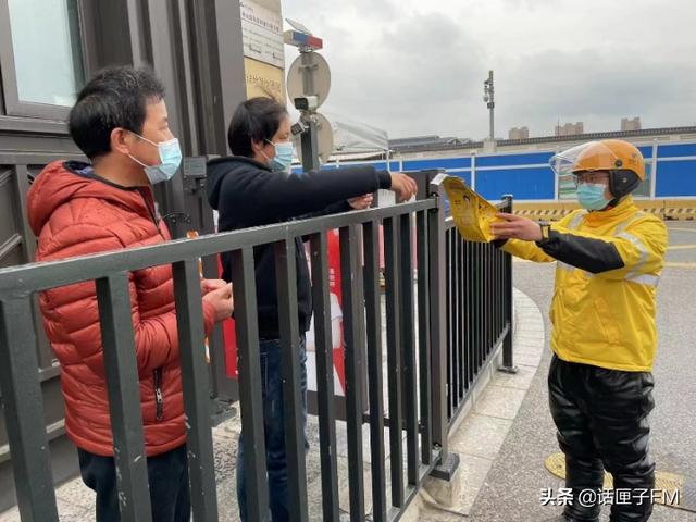 “我爸爸停药了怎么办？”慢病患者疫情期间配不到药？他们纷纷“出手”了