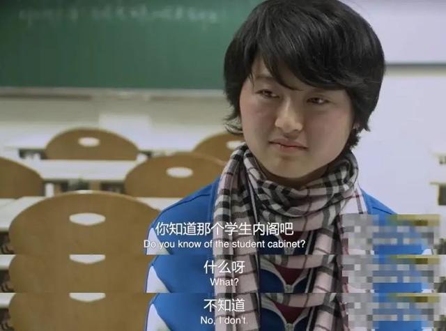 北大才女混成娱乐圈糊咖，浪费国家资源？这样的她一点都不可惜