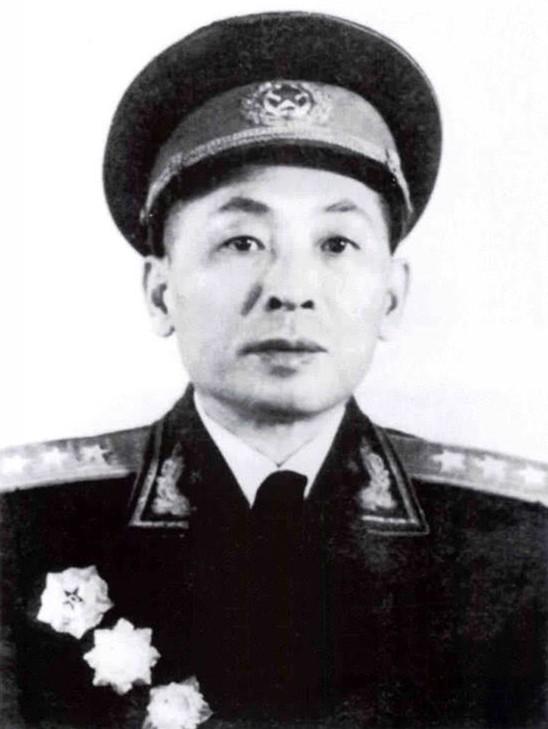75年叶飞到杭州视察，对省委书记说“我想找郑少仪”，她到底是谁