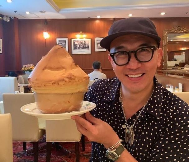 大S和具俊晔相见后首次晒照片，两张照片各有深意，难掩内心幸福