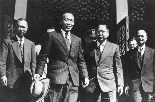 孙中山独子孙科，1949年为何拒绝跟随蒋介石赴台？后来结局如何？