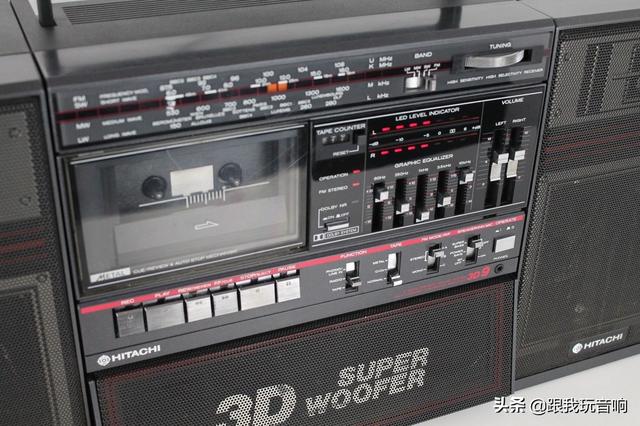 日立 Hitachi TRK-3D9 单卡收录机 4波段收音机 便携式立体声音响