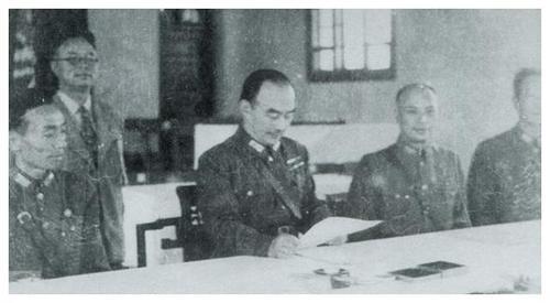 盘点国民党五大“饭桶”将军，其中陈诚豪言成笑谈，老蒋上榜居首