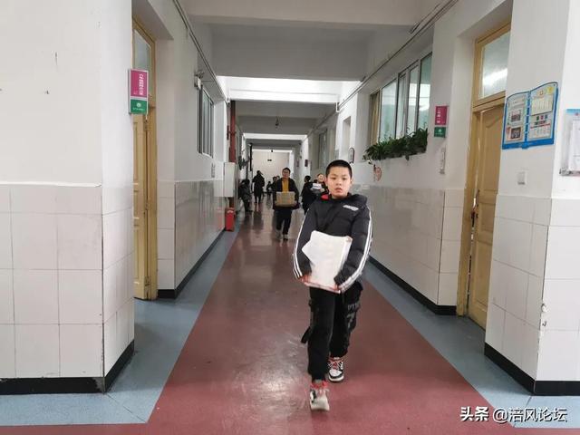 终于等到你！直击涪陵各大学校开学报名第一现场