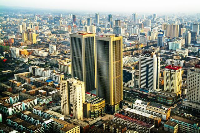 中国31个省市区重点产业布局