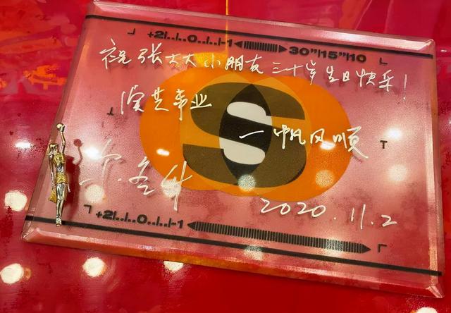 被全网骂、自嘲遭70亿网友抵制的张大大，为何独得女明星欢心？