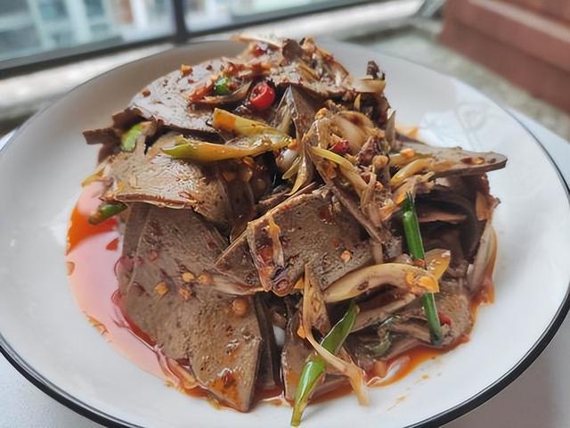 高血压，可以吃红薯吗？医生：不想血管变脆，3种美食建议少吃