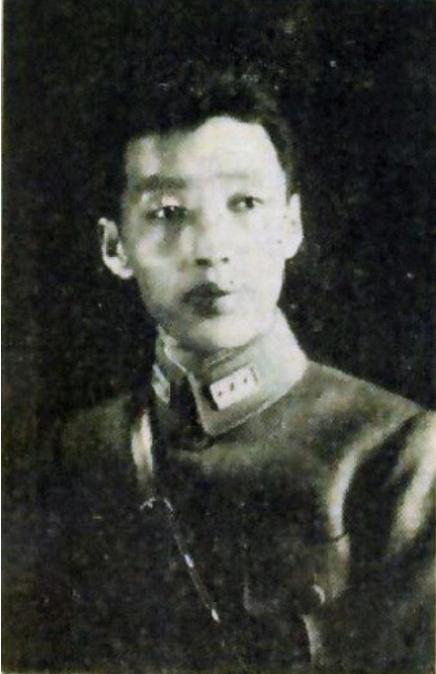 蒋介石为什么一定要杀韩复榘？弃守济南只是借口，这两点才是关键