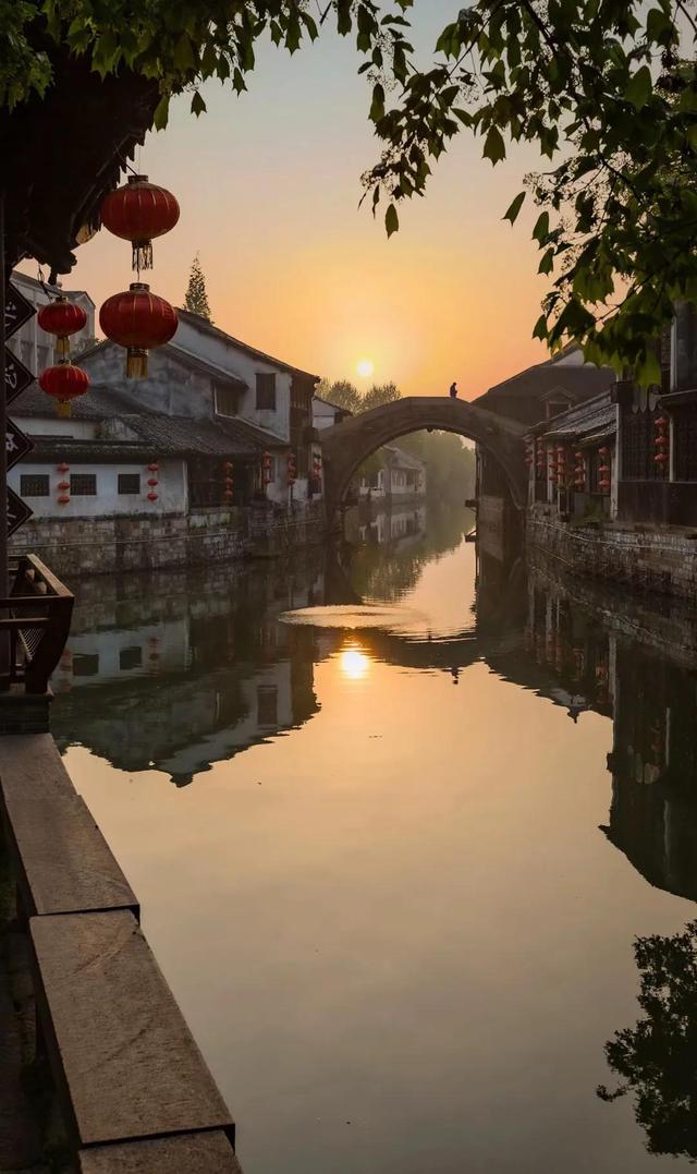 愿你心中山河壮阔，始终相信人间值得