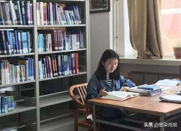 江梦南：耳朵听不见，我用眼睛“听”声音，一样考上清华