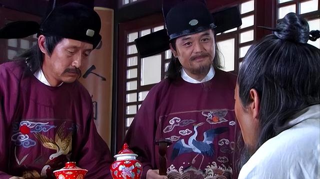 李善长已经76岁，每天老实耕田种地，朱元璋为何还要将他满门抄斩