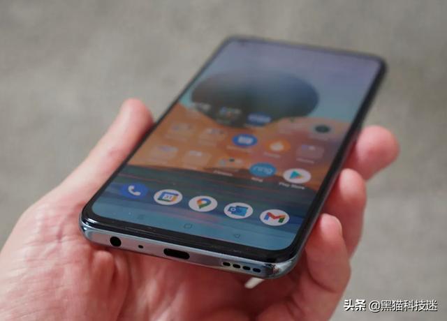 为什么很多人买高端机宁愿选苹果？观察大家评价，理由很真实