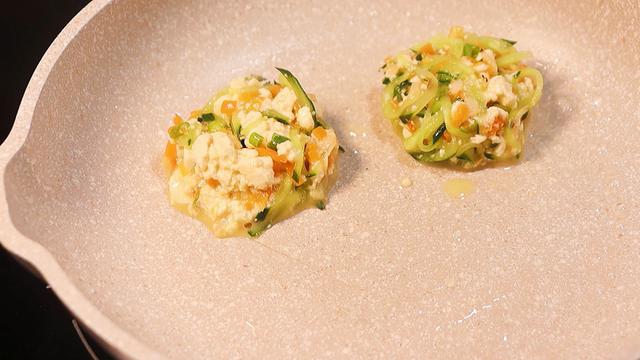 早餐别喝牛奶，10分钟做一锅，比牛奶补钙，比粥营养，宝宝超爱吃