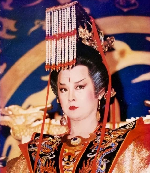 慈禧为母亲写过一首诗，被编入小学教材，大家都耳熟能详