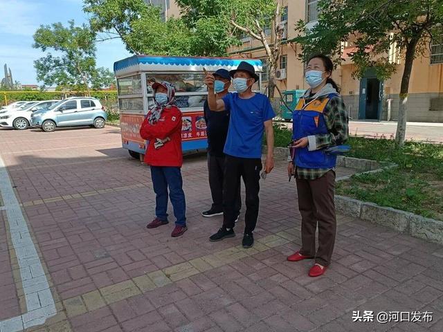 河辉社区：废旧太阳能拆除难，社区协调终解决