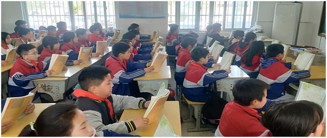 内外兼修，“悦”读越美——归仁中心小学读书月系列活动
