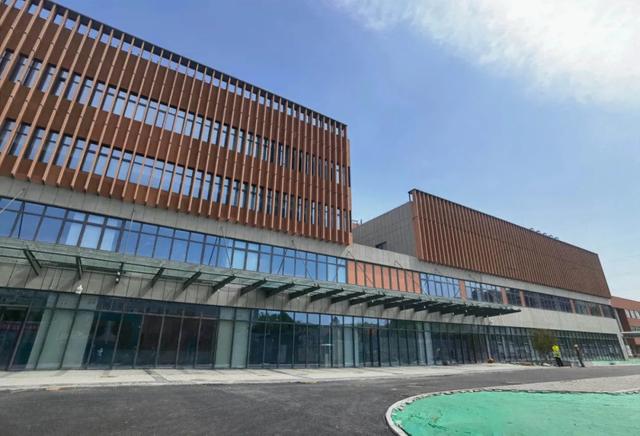 国展加层改扩建工程
