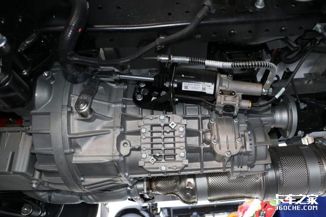 踏板摩托车换大灯 a博士踏板摩托车大灯怎么改装