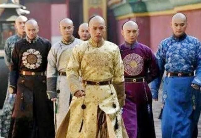 八、九阿哥被雍正疯狂清算，十阿哥为何能逃过一劫？雍正：我不敢