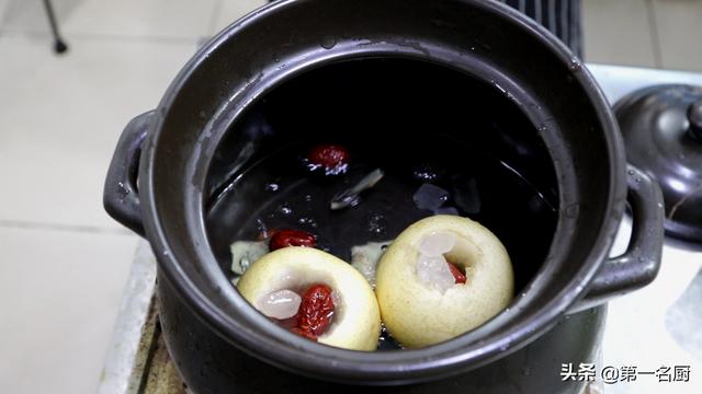 春天宁可不吃肉，也要多吃这“4菜2果”，营养又美味，越吃越健康