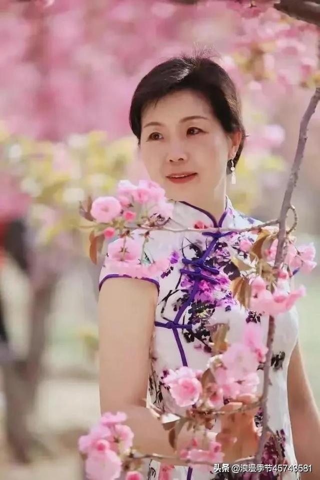 岁月，花香相伴；时光，静守流年！「散文」