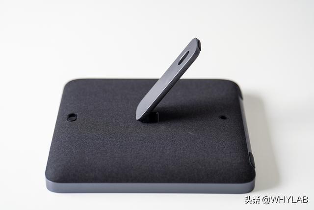 小米说，你家里需要多一块屏幕