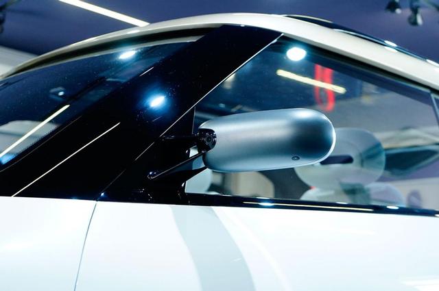 前卫灯光秀 加入轻奢感 Smart精灵#1概念车实拍简评