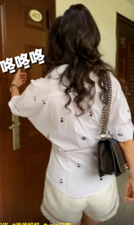 雪瑞姑姑：“冻龄奶奶”走红网络，抖音第一富婆，62岁活成18模样