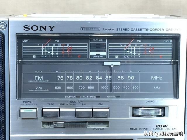 SONY CFS-F40 索尼立体声收音机盒式磁带机音响