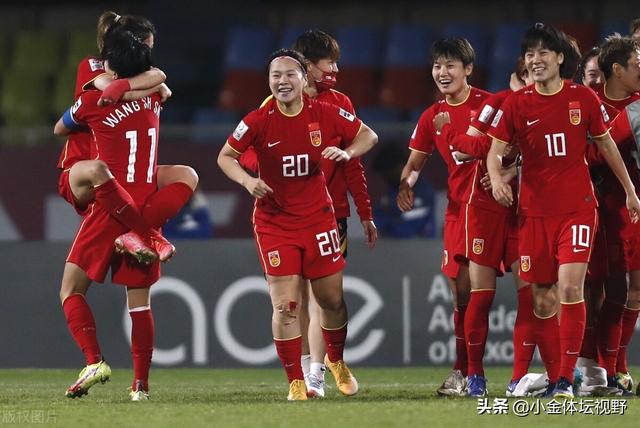 别再印象流了！女足收入已达世界前列，喜获10年10亿赞助