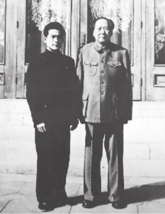 57年田云玉收到母亲病重电报，回家发现有假，毛主席：你还太年轻