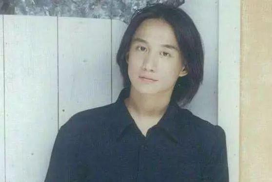 “野蔷薇”海清，25岁隐婚生子，嫁初恋20年，被宠成幸福阔太太
