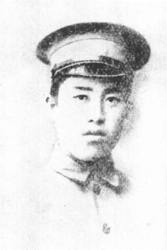1950年，郑洞国想回家种地，周总理大惊：你是起义将领，怎能种地