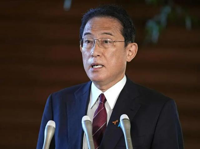 中俄海军亮剑后，日本自民党达成一致，要求将敌国指挥部列为目标