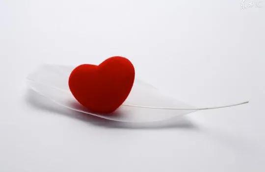 心怕累、肝怕硬、胃怕凉、肺怕烟、肾怕咸！想健康，谨记三戒四勤