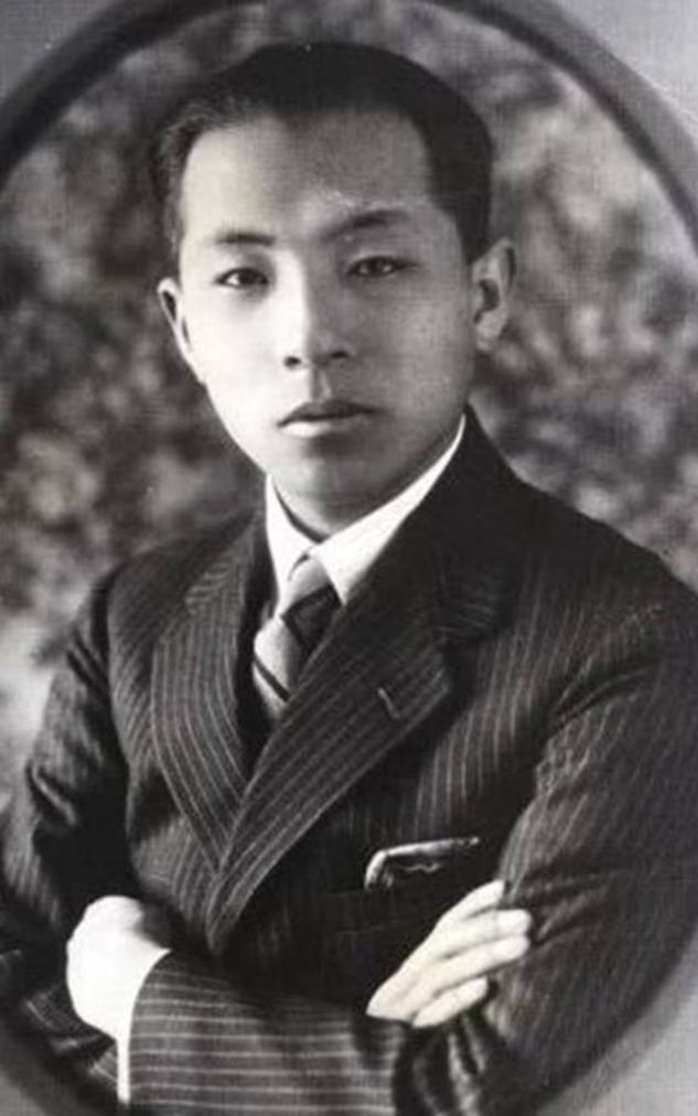 1994年张学良唯一活着的儿子回国，飞机上请人照顾：64岁不会汉语