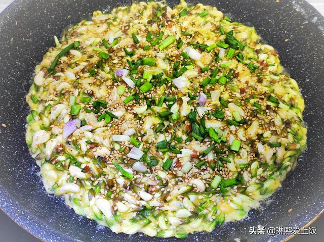 花开花落花无语，半蒸半煎满屋香