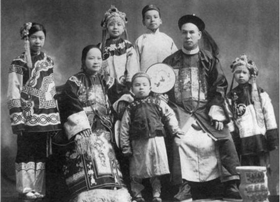 八旗子弟今何在？和珅后人在黑龙江种地，现在仍保留先祖传统